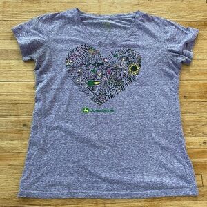 John Deere Women’s T-Shirt ~ Size L ~ Purple, V-neck, Short Sleeve, Heart Detail
